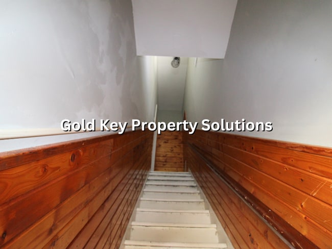 Photo - 803-807 High Street Unit 807 High Street