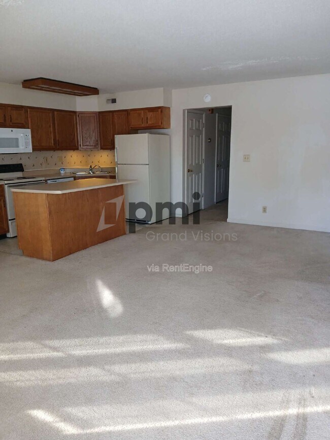 Photo - 1306 Arthur Ave Unit 2