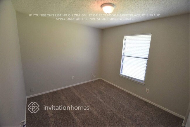 Photo - 8404 Boysenberry Ln W