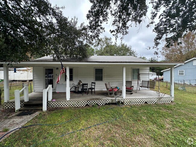 Building Photo - 3403 Douglas Ave Rental