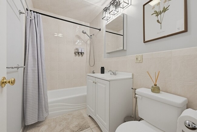 Photo - 197 Lexington St Unit 1