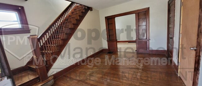Photo - 829 Camp St