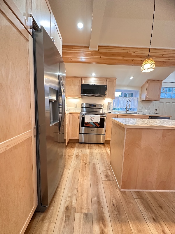 Photo - 533 1/2 E 5th St