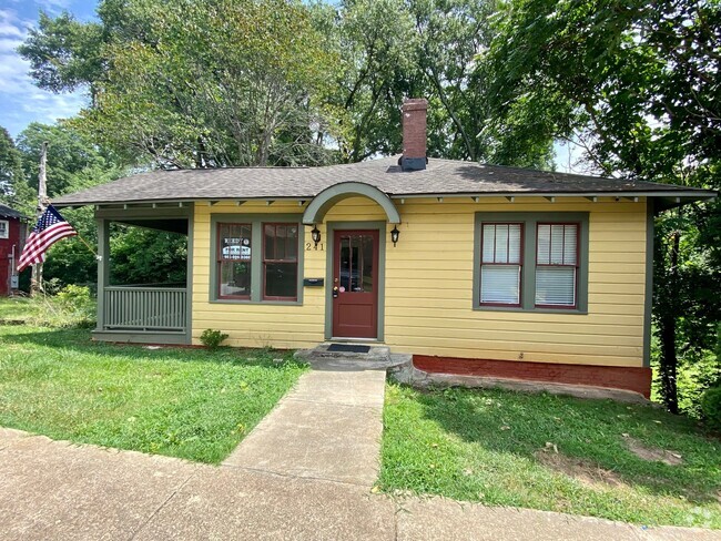 Building Photo - 241 Carlisle St Rental