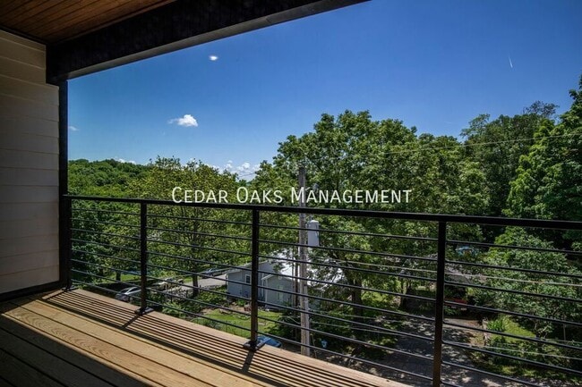 Photo - 122 E Mountain St Unidad 122