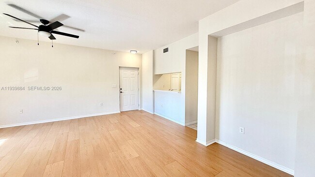 Photo - 2807 Veronia Dr Unit 202