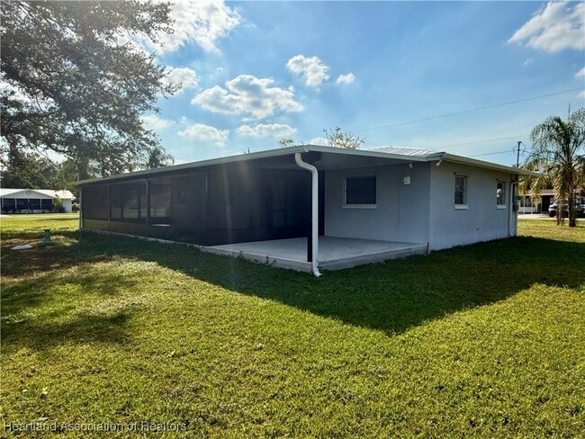 Photo - 10345 SW Riverview Cir