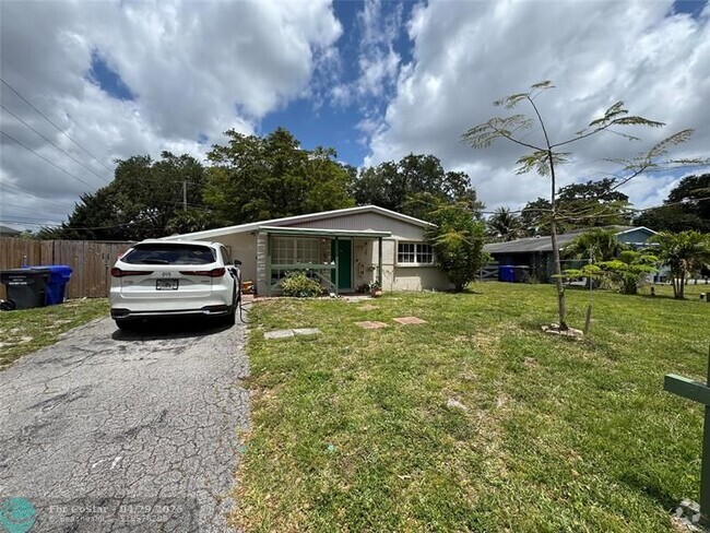 Building Photo - 5737 Atlanta St Rental