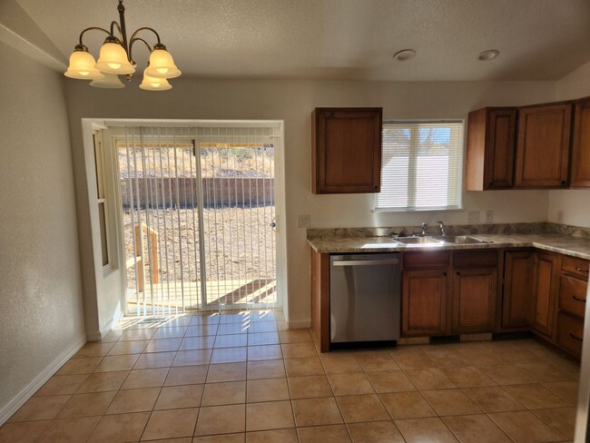 Photo - ALL PROSPECTIVE TENANTS MUST SUBMIT A $58 ...