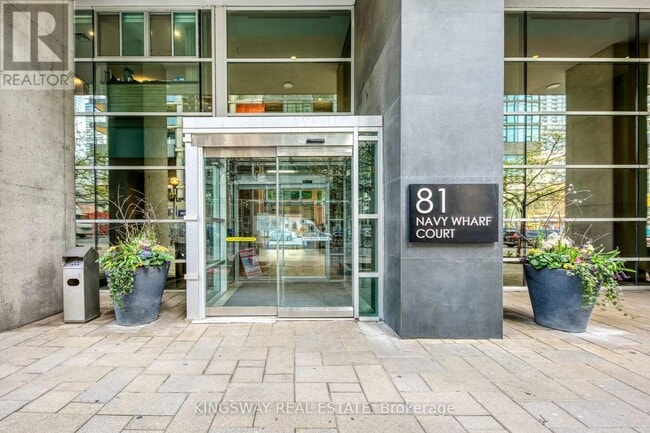 81 Navy Wharf Ct Unit 3511