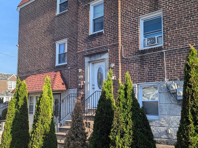 Building Photo - 6550 N Gratz St Unit A
