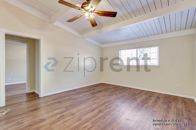 Photo - 364 N 9th St