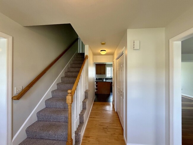 Photo - 8 Normandy Way