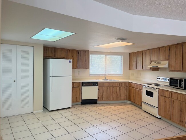 1054 Lotus Cove Ct Unit 632