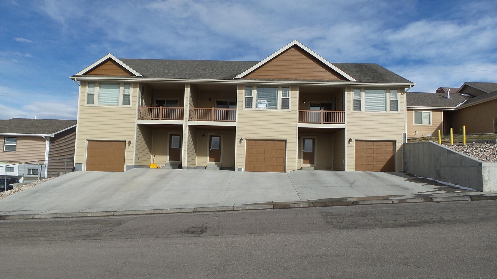 Photo - 1415 S Fairdale Ave Townhome