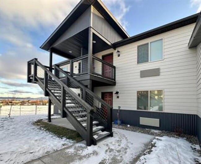 Building Photo - 1040 Enterprise Dr