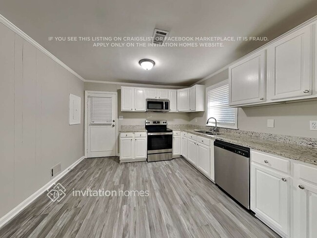 Photo - 2932 Heather Dr