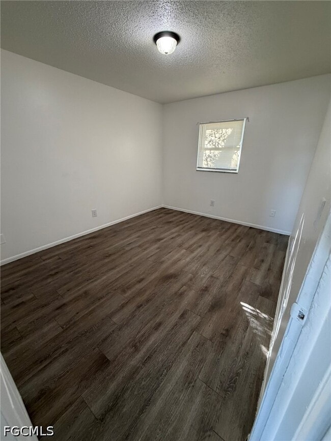 Building Photo - 2708 Broadway Unit 7