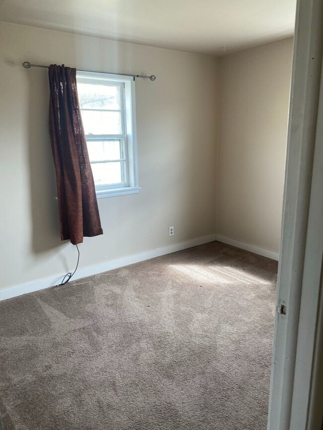 Photo - r423LBP Unit #10