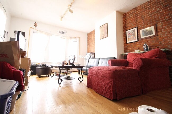 Photo - 66 Murdock St Unit 1
