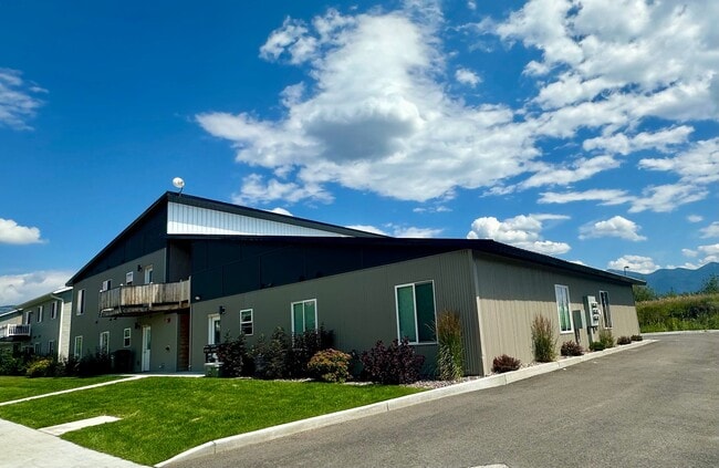 Photo - 10 Diane Rd Unit #2