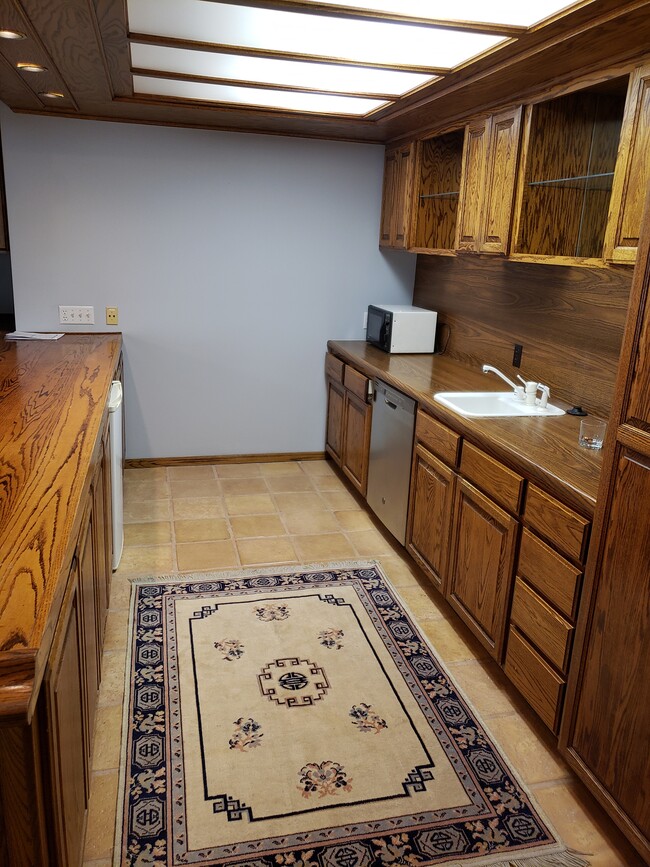 Building Photo - 3934 Alonzo Ave Unit 1 Rental