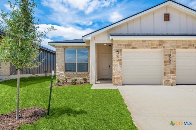 Building Photo - 3903 Sugar Hackberry Trl
