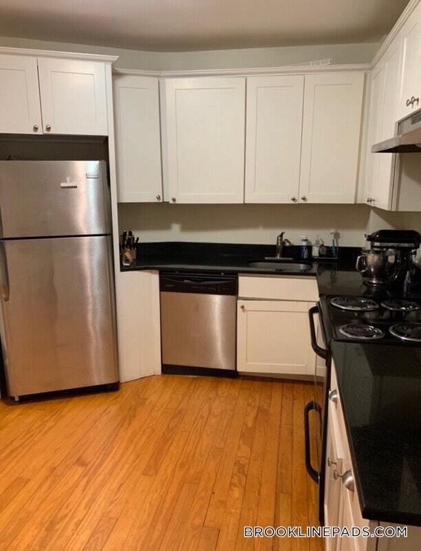 Photo - 1728 Beacon St Unidad B