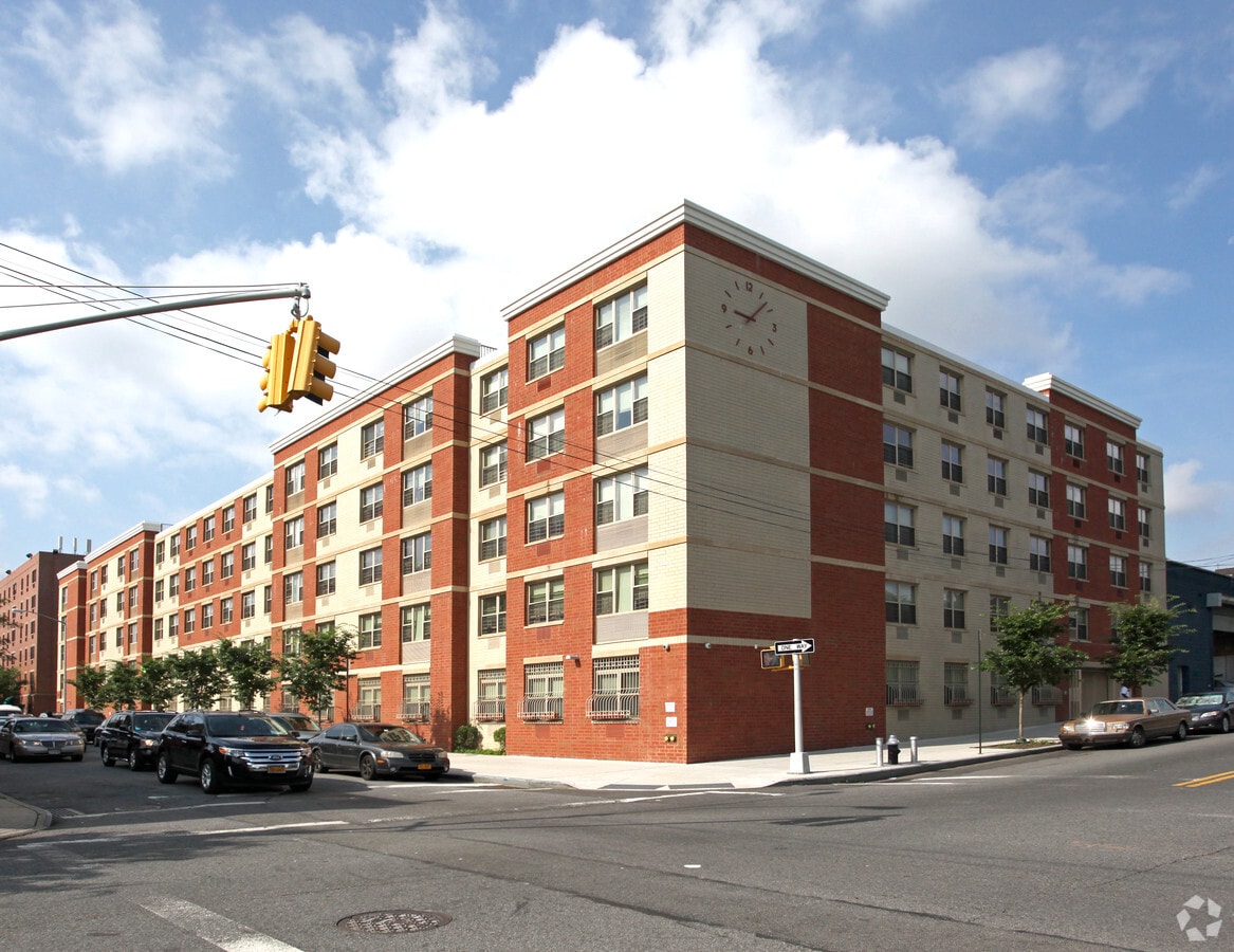 Photo - Genesis Neighborhood Plaza II Apartments