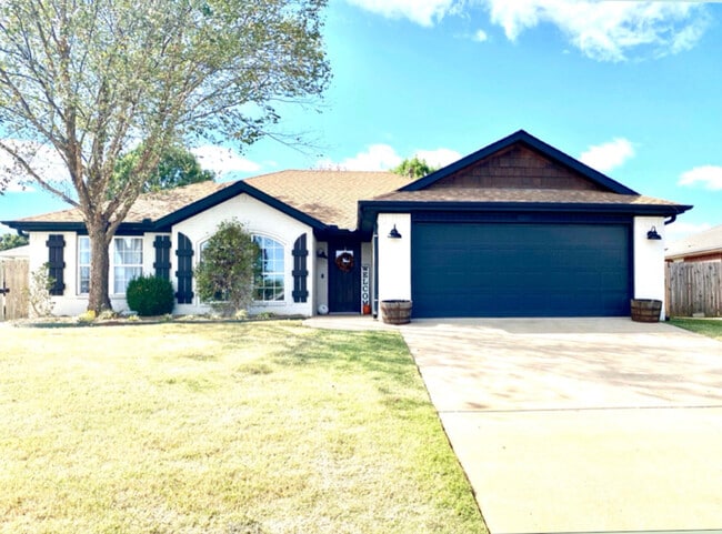 Building Photo - 451 Firewood Dr