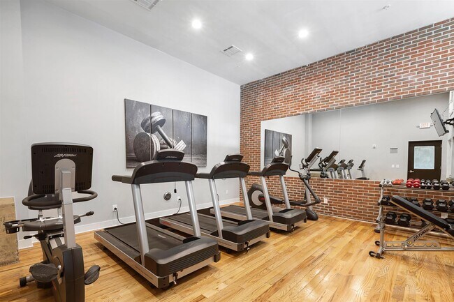 Photo - 136 Oakland Ave Unidad 6J