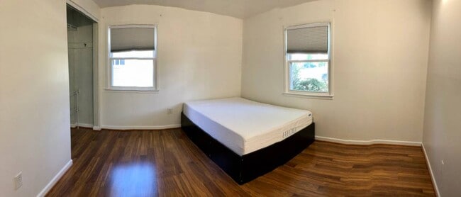 Building Photo - 13711 Pennsboro Dr Unit Walkout Basement