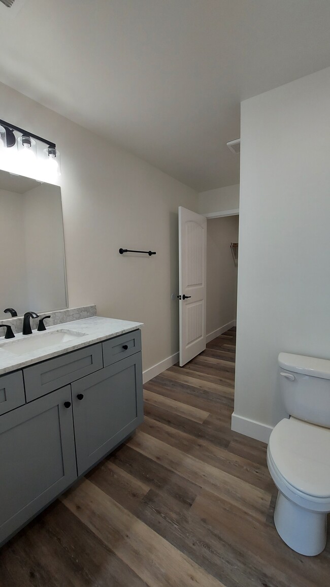 Photo - 1723 Talon St