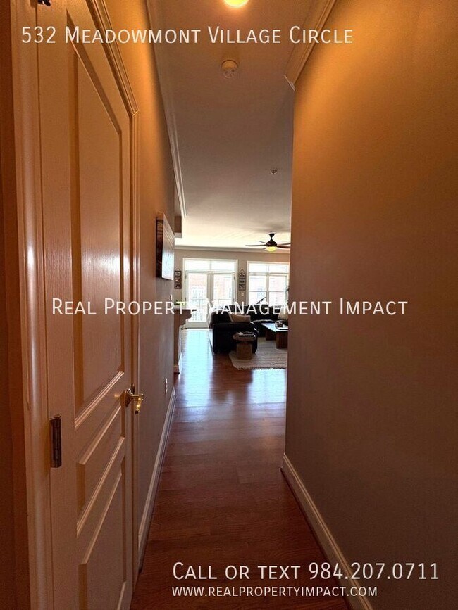 Photo - 532 Meadowmont Village Cir