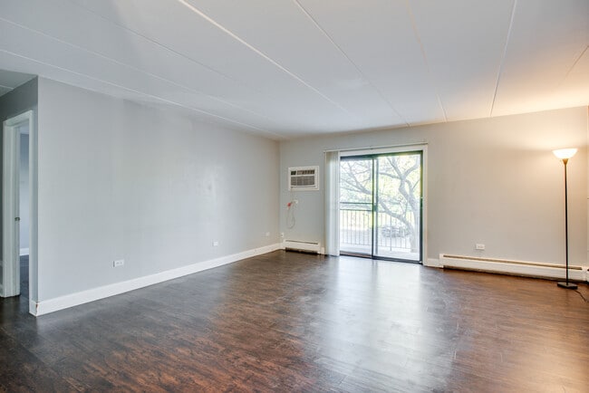 Photo - 218 E Bailey Rd Unidad F