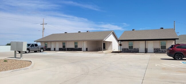 Building Photo - NEW LUXURY ONE BEDROOM APARTMENT UNFURNISHED Unit 2501-P