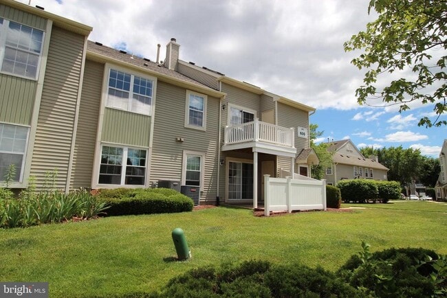 Photo - 607 Trescott Pl