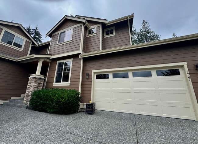 Photo - Stunning Bainbridge Island 4 bedroom home....available now!