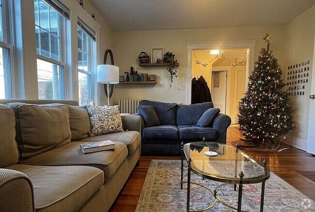 Building Photo - 24 Ridgemont St Unit 1 Rental