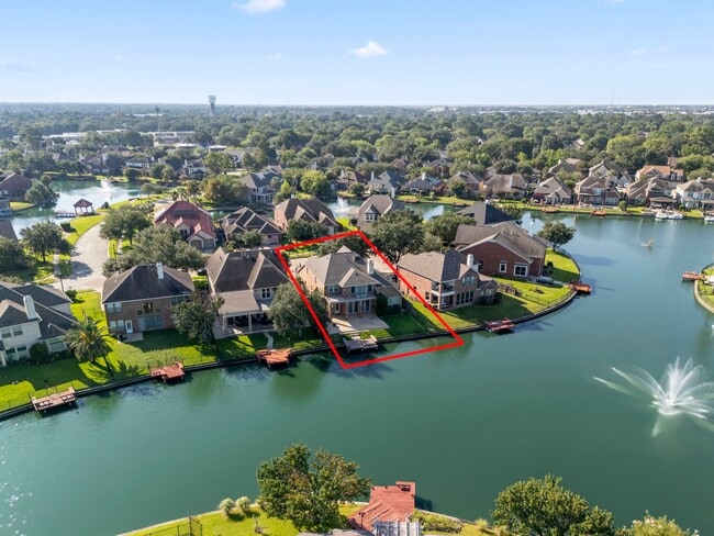 Photo - 10011 Lakeside Gables Dr