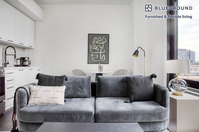 Photo - 550 Morse St NE Unidad FL4-ID322