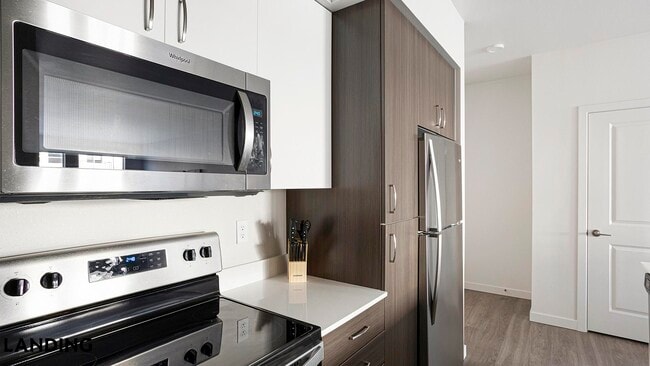 Photo - 17500 25th Ave NE Unidad LL201