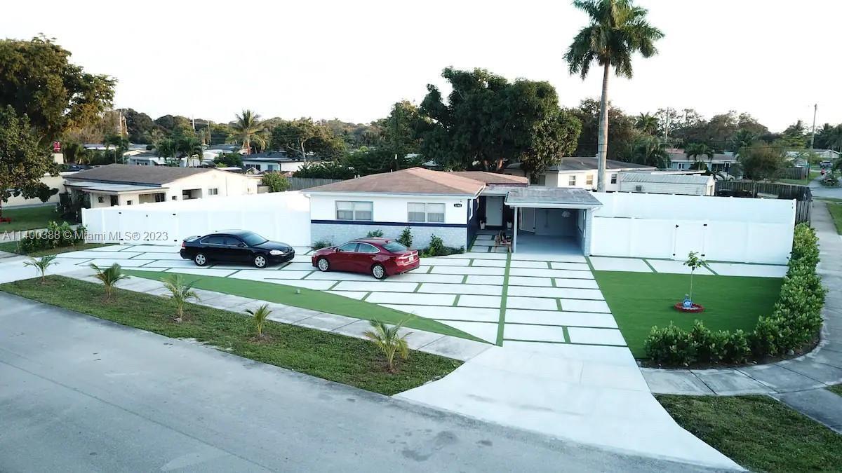 Photo - 3240 SW 17th St House