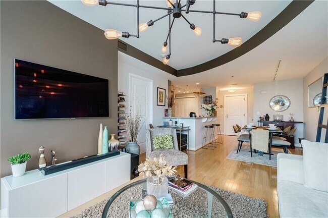 Photo - 3336 Peachtree Rd NE Unit 710