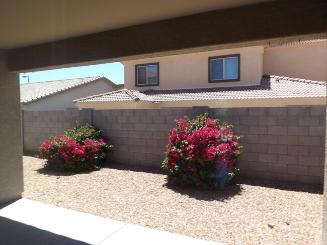 Photo - 2201 E Yuma Ave