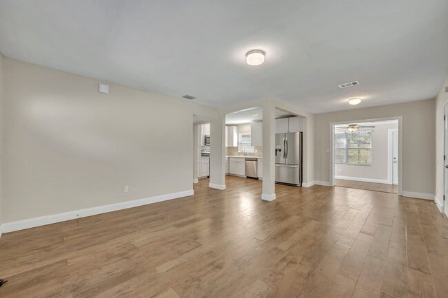 Photo - Wonderful Renovated home in ORLANDO