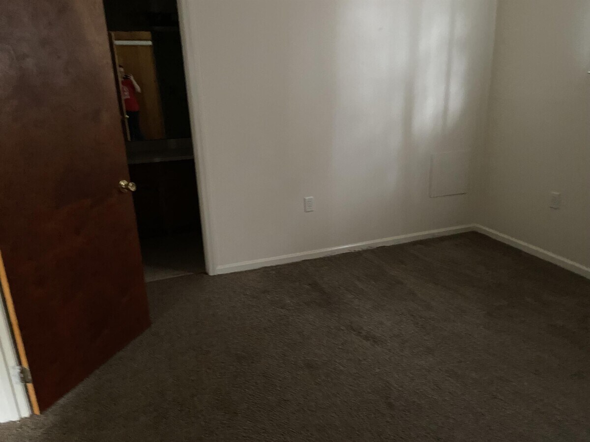 Photo - 2307 Bemiss Rd