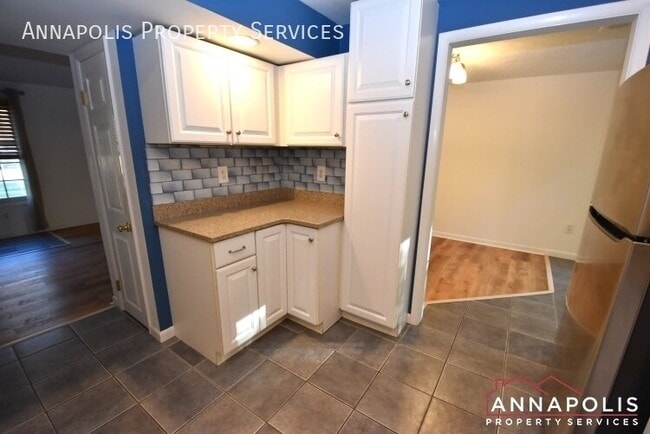 Photo - 1303 Old Pine Ct
