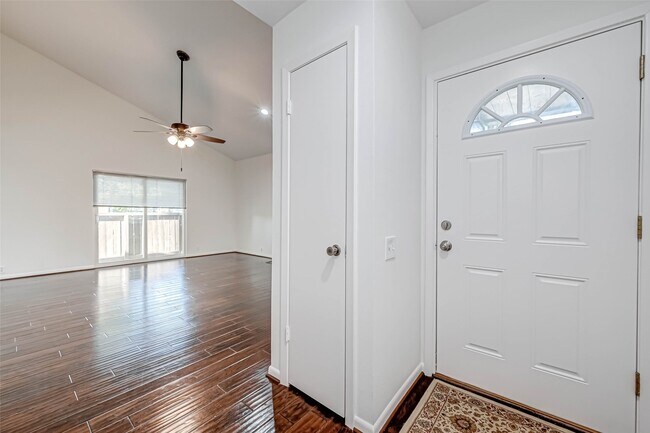 Photo - 1502 Prairie Grove Dr