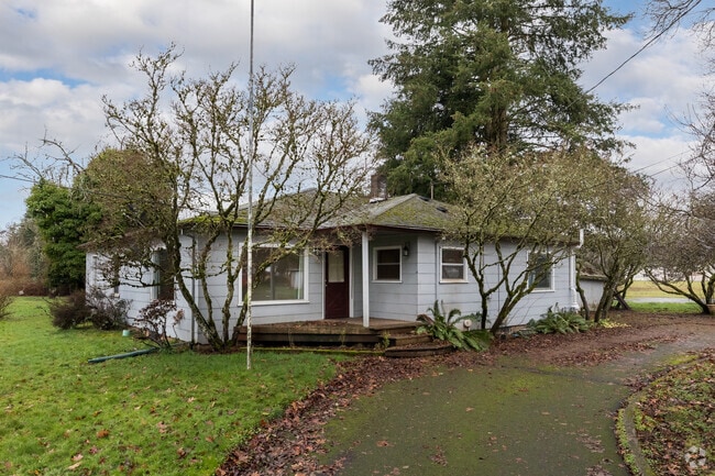 Building Photo - 51923 Columbia River Hwy Rental